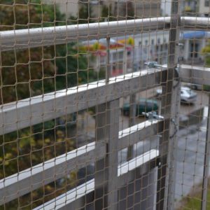 MONTAŻ PROFILI METODĄ BEZINWAZYJNĄ - SIATKA DLA KOTA POZNAŃ