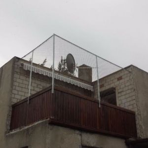 OSIATKOWANIE TARASU DLA KOTA Z ZADASZENIEM - BYDGOSZCZ