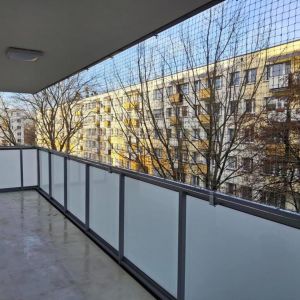 MONTAŻ SIATKI OCHRONNEJ BEZ WIERCENIA - TORUŃ