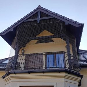SIATKA BALKONOWA DLA KOTA - MONTAŻ TORUŃ